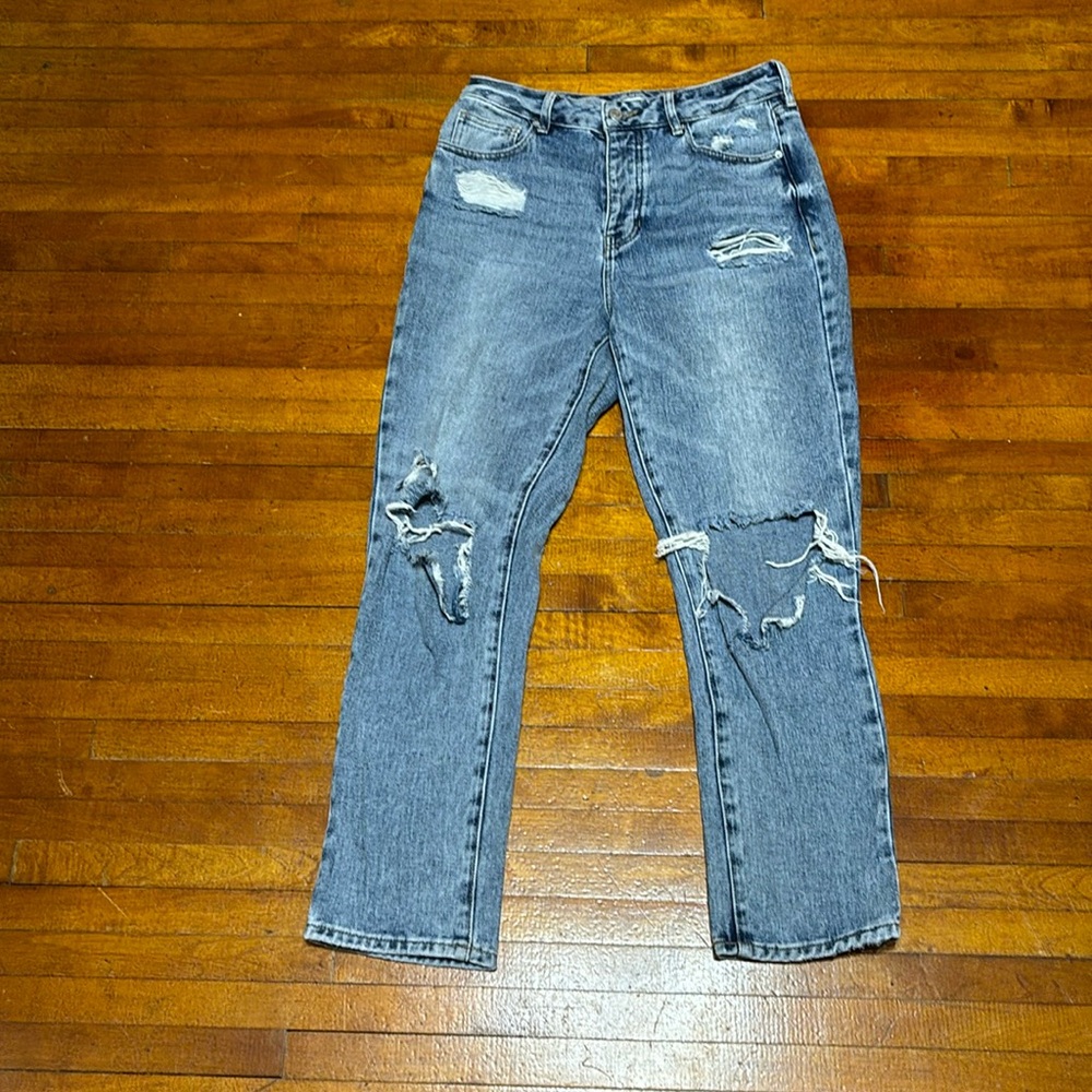 PacSun Medium Distressed Mom Jean